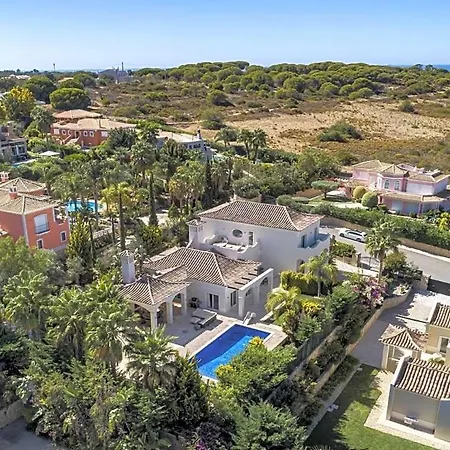 Ferrarias Sleeps 10 With Pool And Wifi * Ferrarias (Loule)
